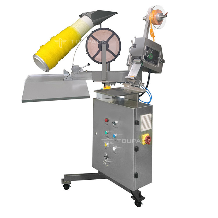 Maszyna do pakowania worków z siecią czosnkową z podstawkami Semi Auto Ginger Mesh Bag Clipping Packing Machine